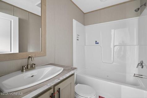 228 Maple Street Robbinsville NJ 08691