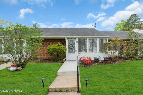 53 Cambridge Court Lakewood NJ 08701