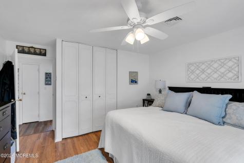 53 Cambridge Court Lakewood NJ 08701