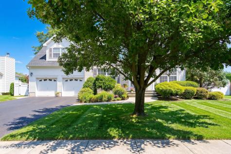 8 Carrie Drive Howell NJ 07731
