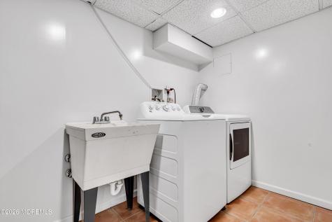 52 Darien Road Howell NJ 07731