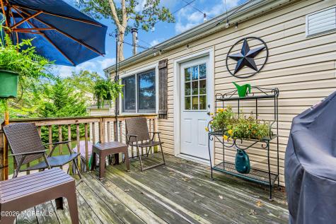 52 Darien Road Howell NJ 07731