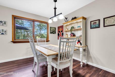 52 Darien Road Howell NJ 07731