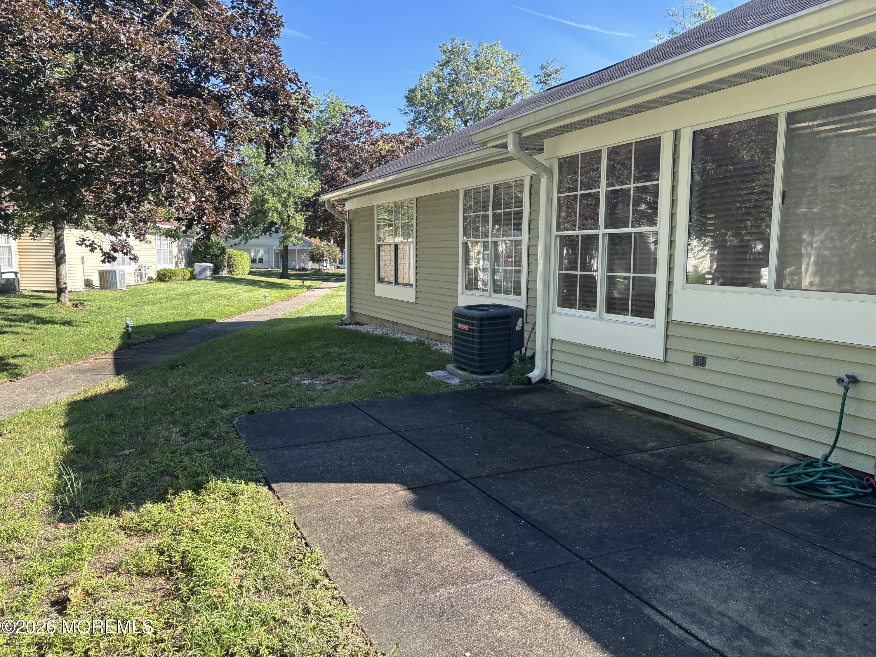878 Winchester Court Manchester NJ 08759
