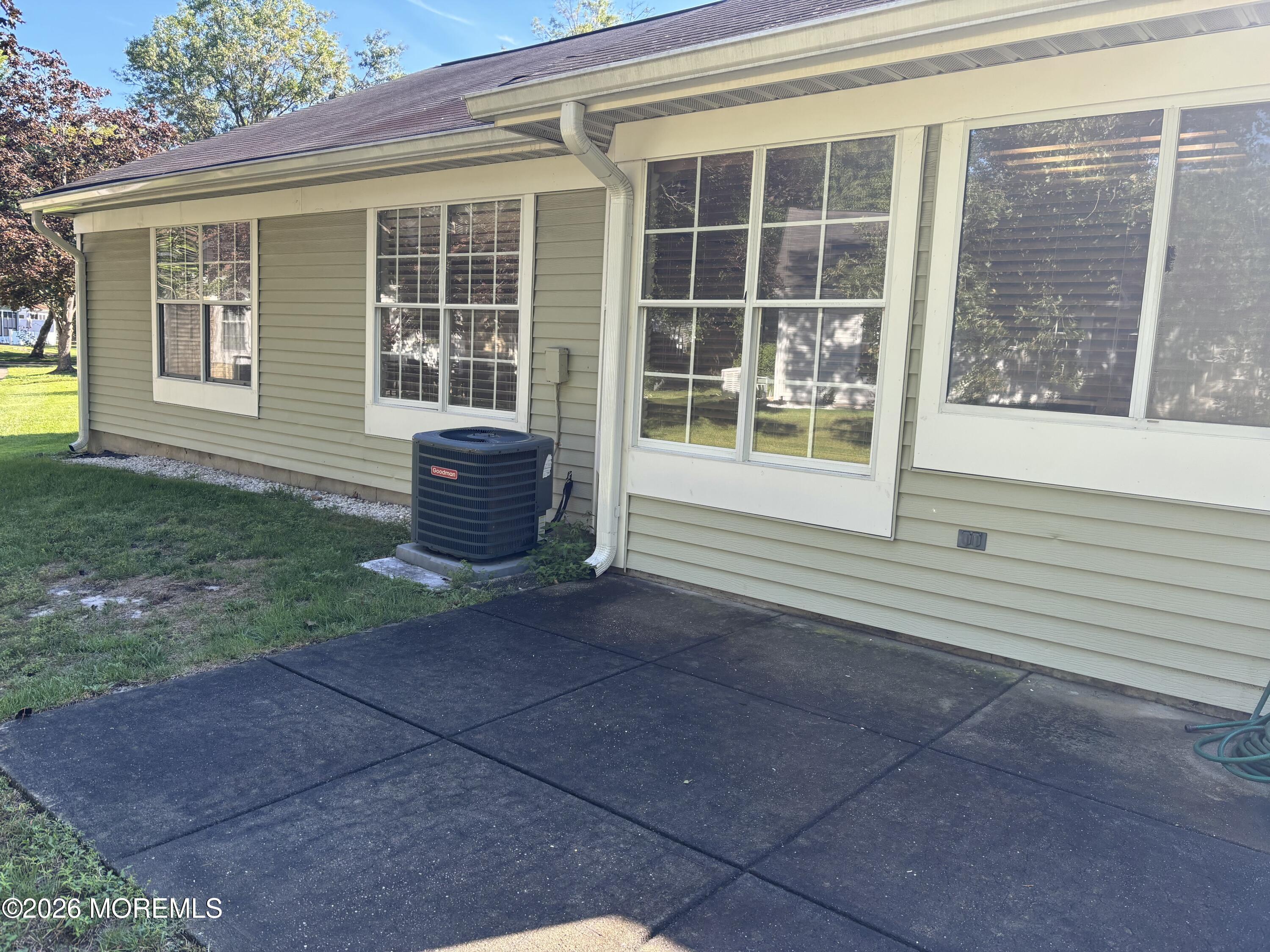 878 Winchester Court Manchester NJ 08759
