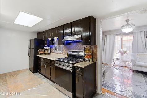 56 Kingsley Way Freehold NJ 07728