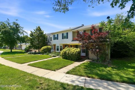 56 Kingsley Way Freehold NJ 07728