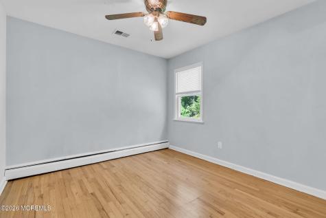 30 Richard Terrace Red Bank NJ 07701