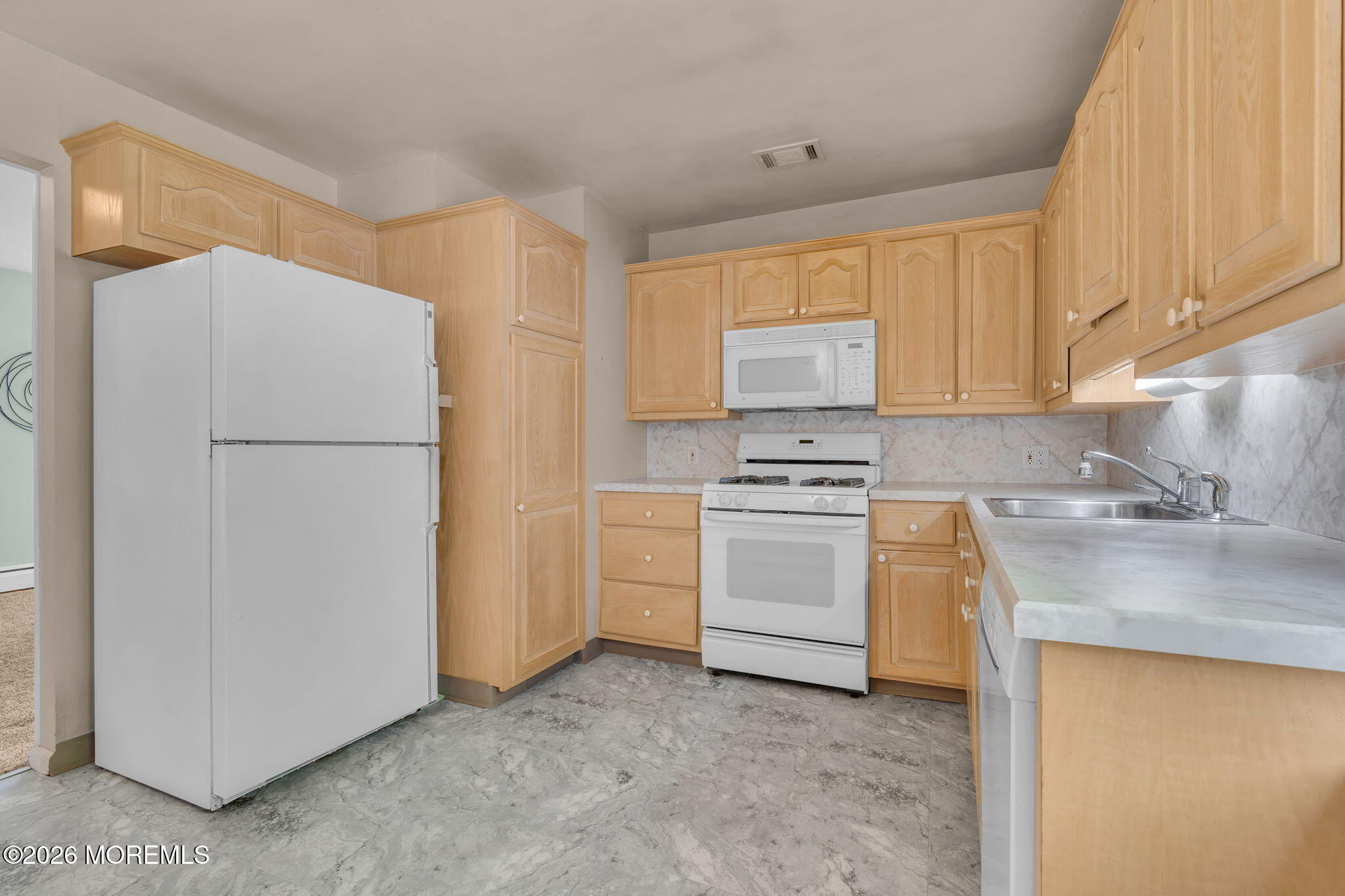 30 Richard Terrace Red Bank NJ 07701
