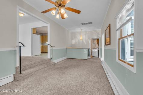 30 Richard Terrace Red Bank NJ 07701