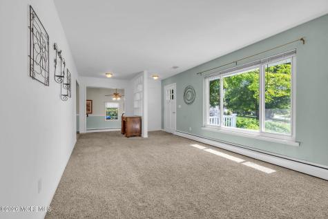 30 Richard Terrace Red Bank NJ 07701