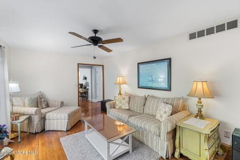 213 Woodberry Drive Toms River NJ 08753