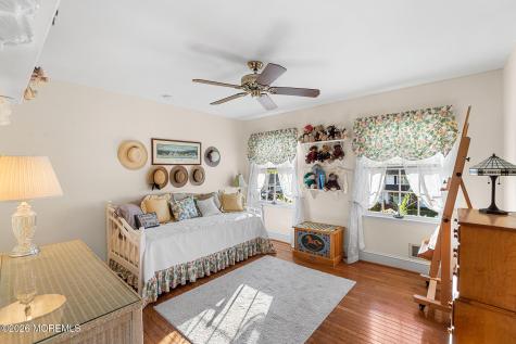 213 Woodberry Drive Toms River NJ 08753