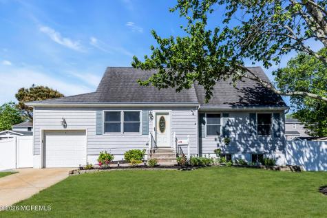 6 Virginia Avenue Hazlet NJ 07730