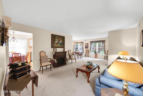 28 Nicole Court Lakewood NJ 08701