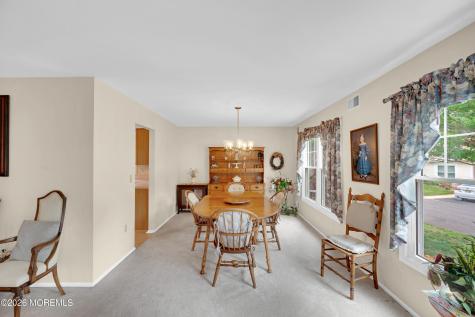 28 Nicole Court Lakewood NJ 08701