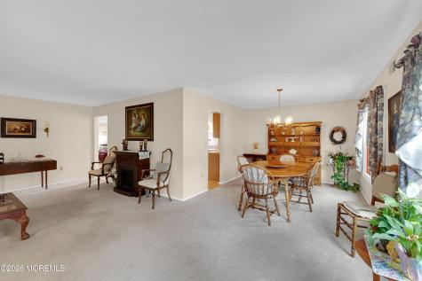 28 Nicole Court Lakewood NJ 08701