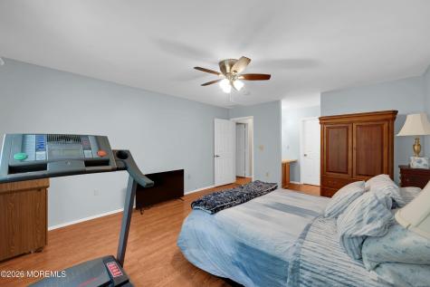 28 Nicole Court Lakewood NJ 08701