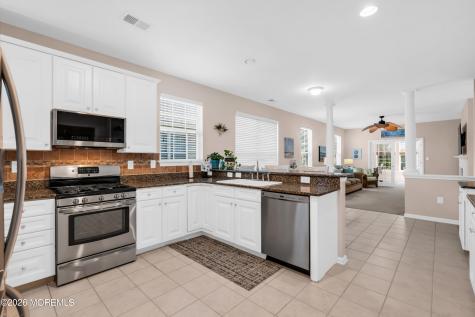 11 Carlisle Drive Jackson NJ 08527