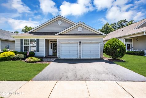 11 Carlisle Drive Jackson NJ 08527