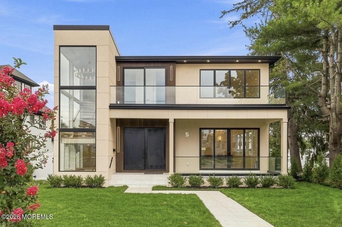 5 Royal Place Long Branch NJ 07740