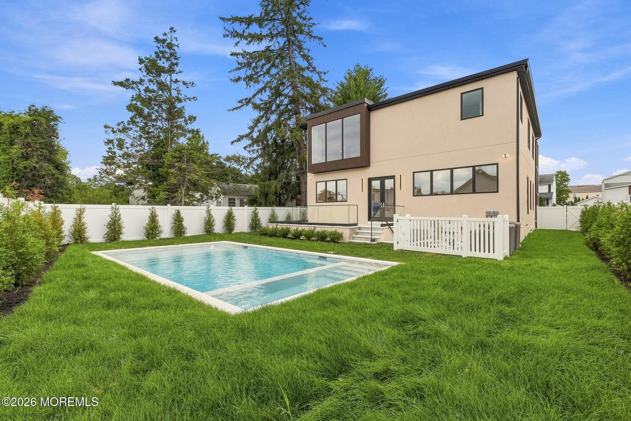 5 Royal Place Long Branch NJ 07740