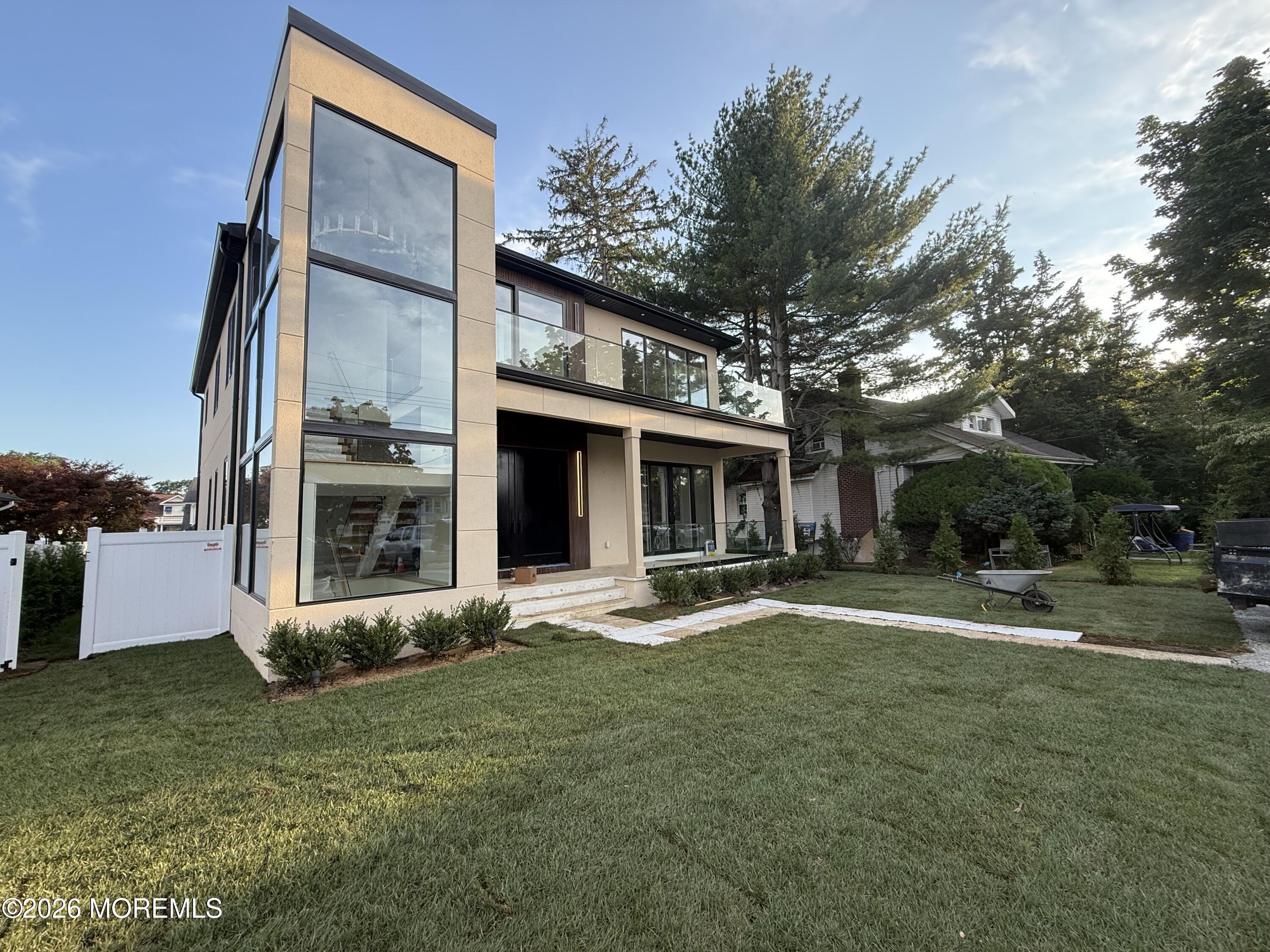 5 Royal Place Long Branch NJ 07740