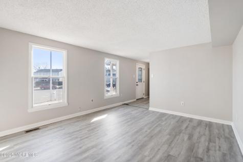6 Surf Court Barnegat NJ 08005