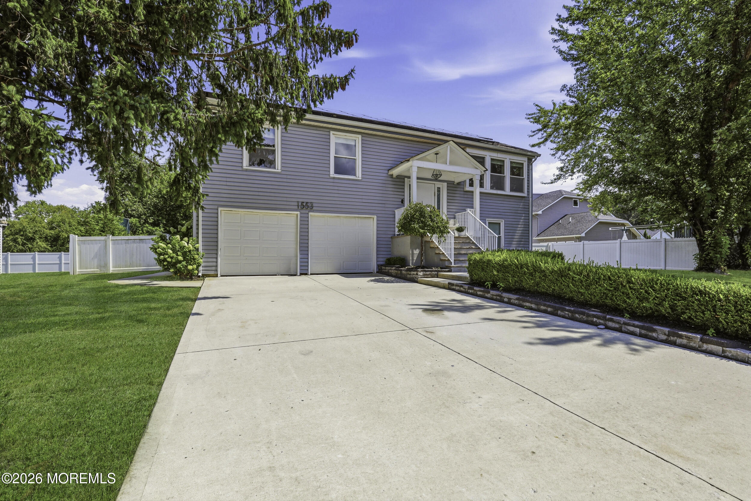 1553 Laguna Lane Lakewood NJ 08701
