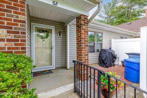 62 Wycoff Way E East Brunswick NJ 08816