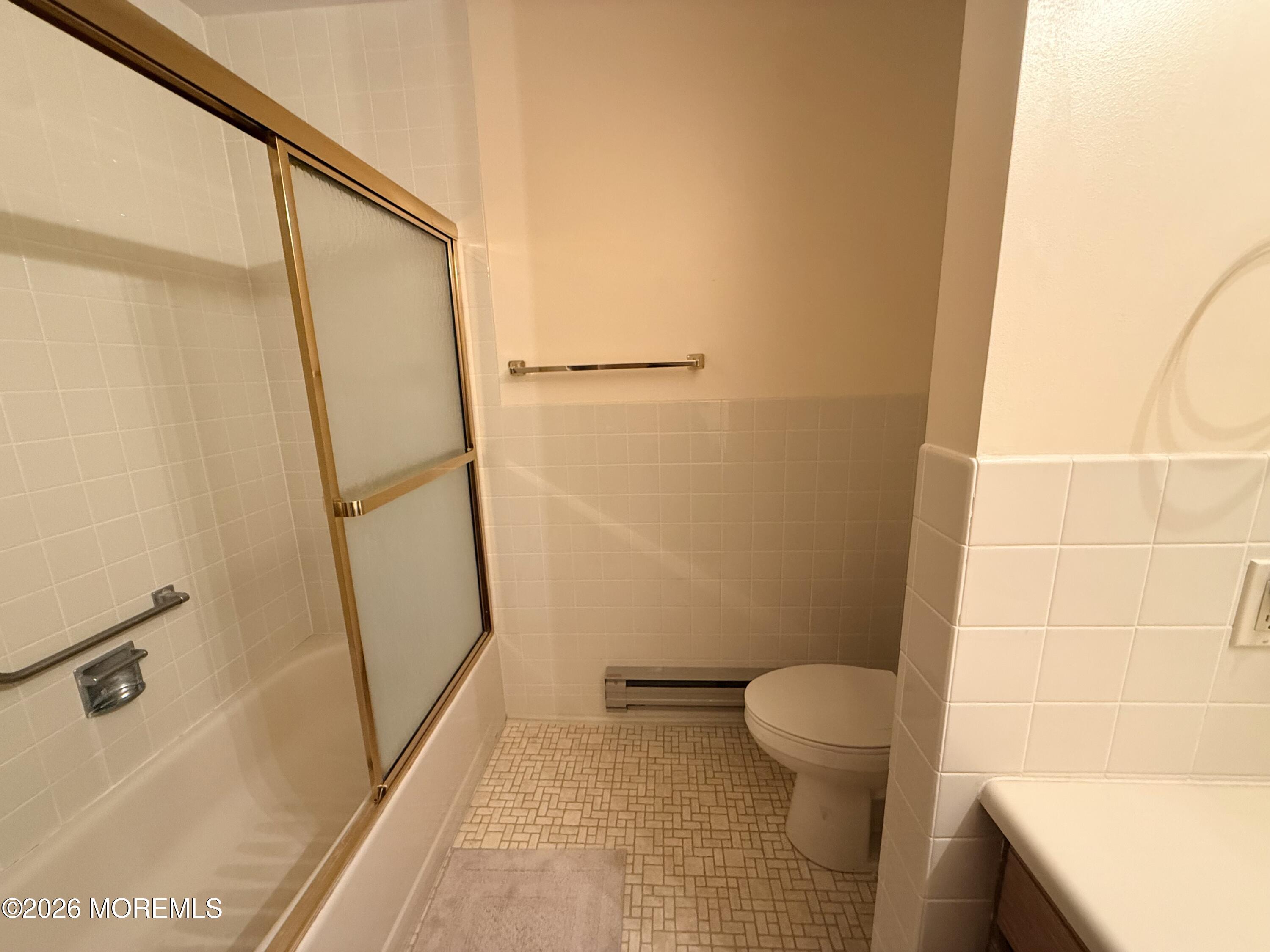 2 Berwick Street Whiting NJ 08759