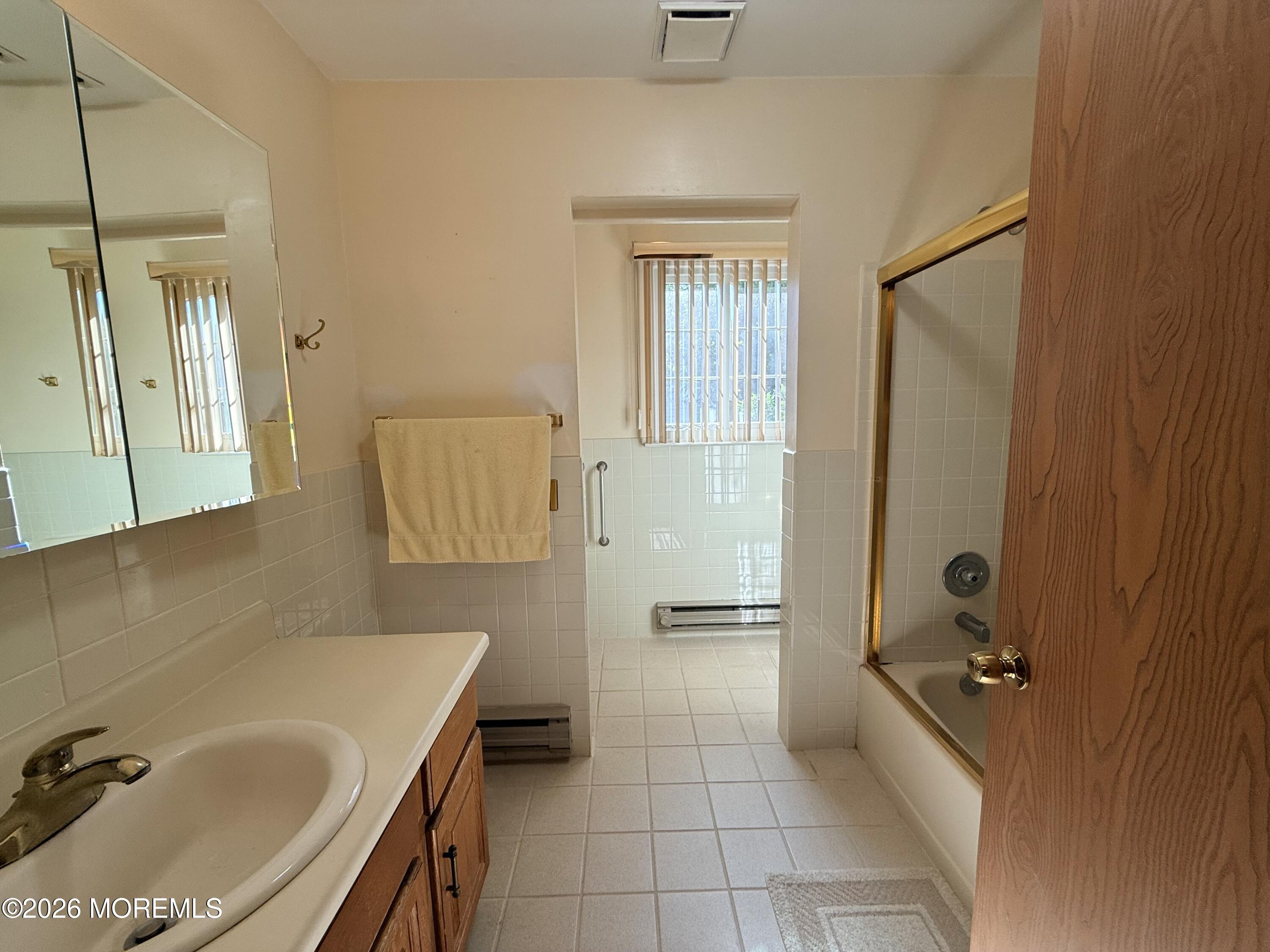 2 Berwick Street Whiting NJ 08759