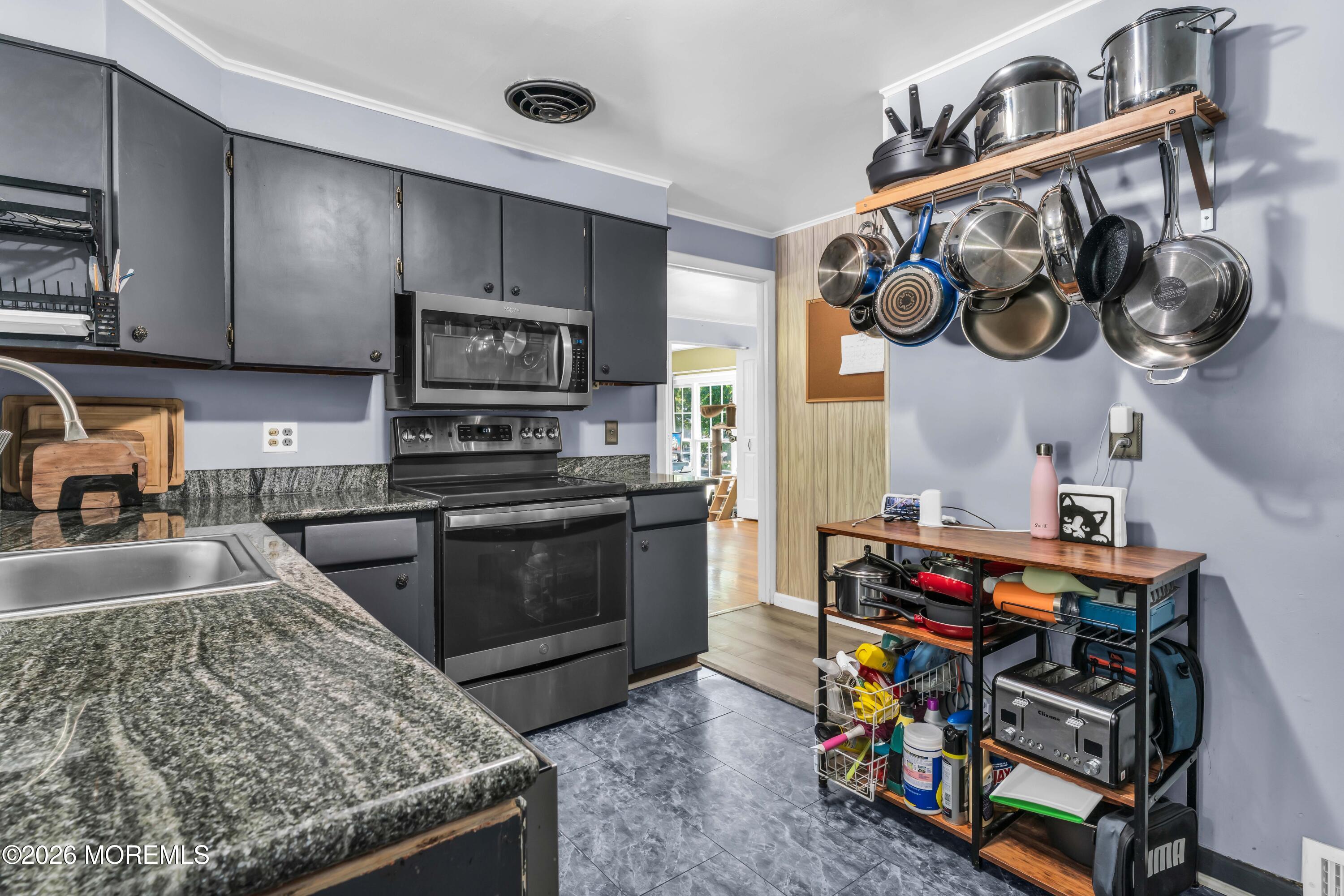 459 Redmond Avenue Oakhurst NJ 07755