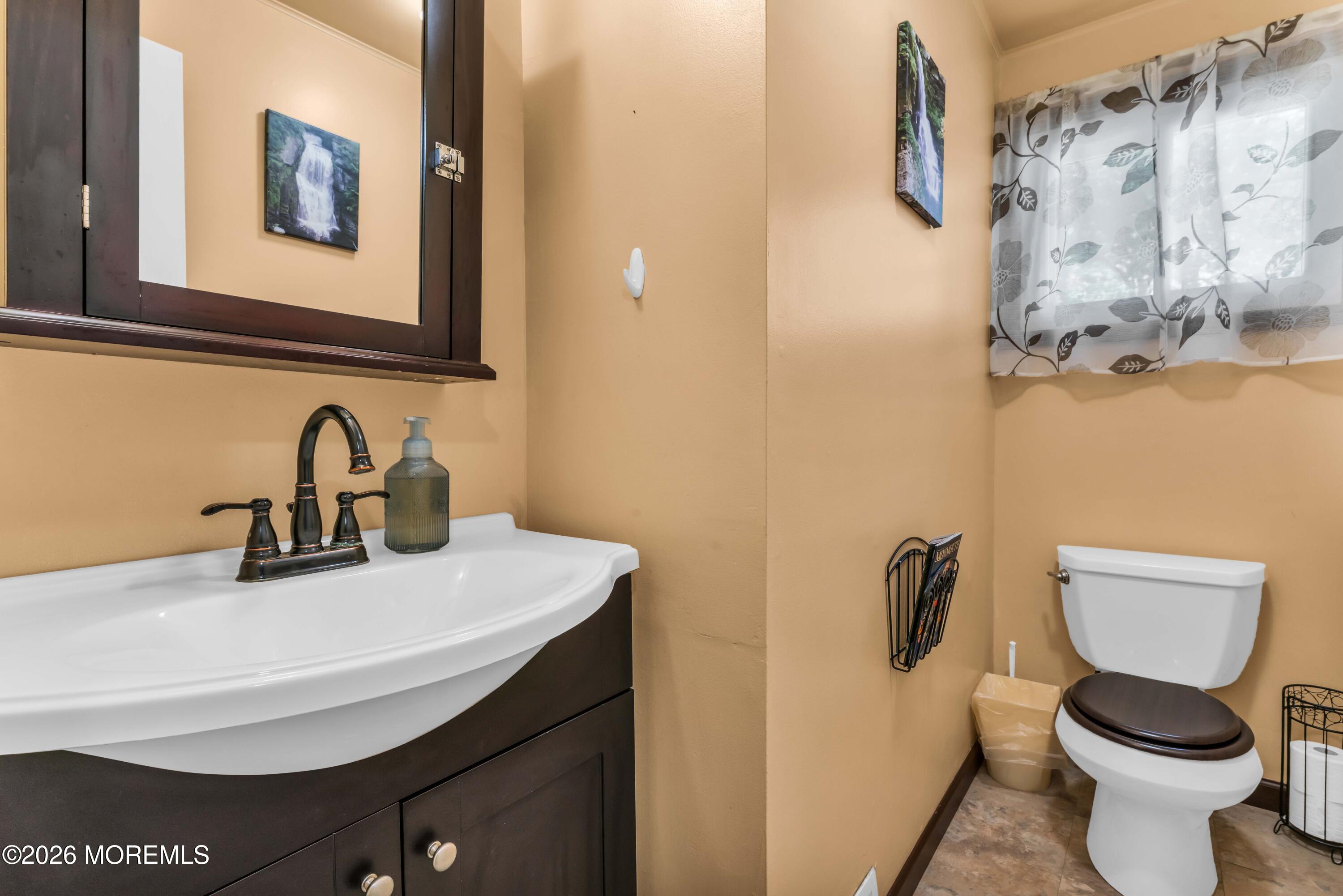 459 Redmond Avenue Oakhurst NJ 07755