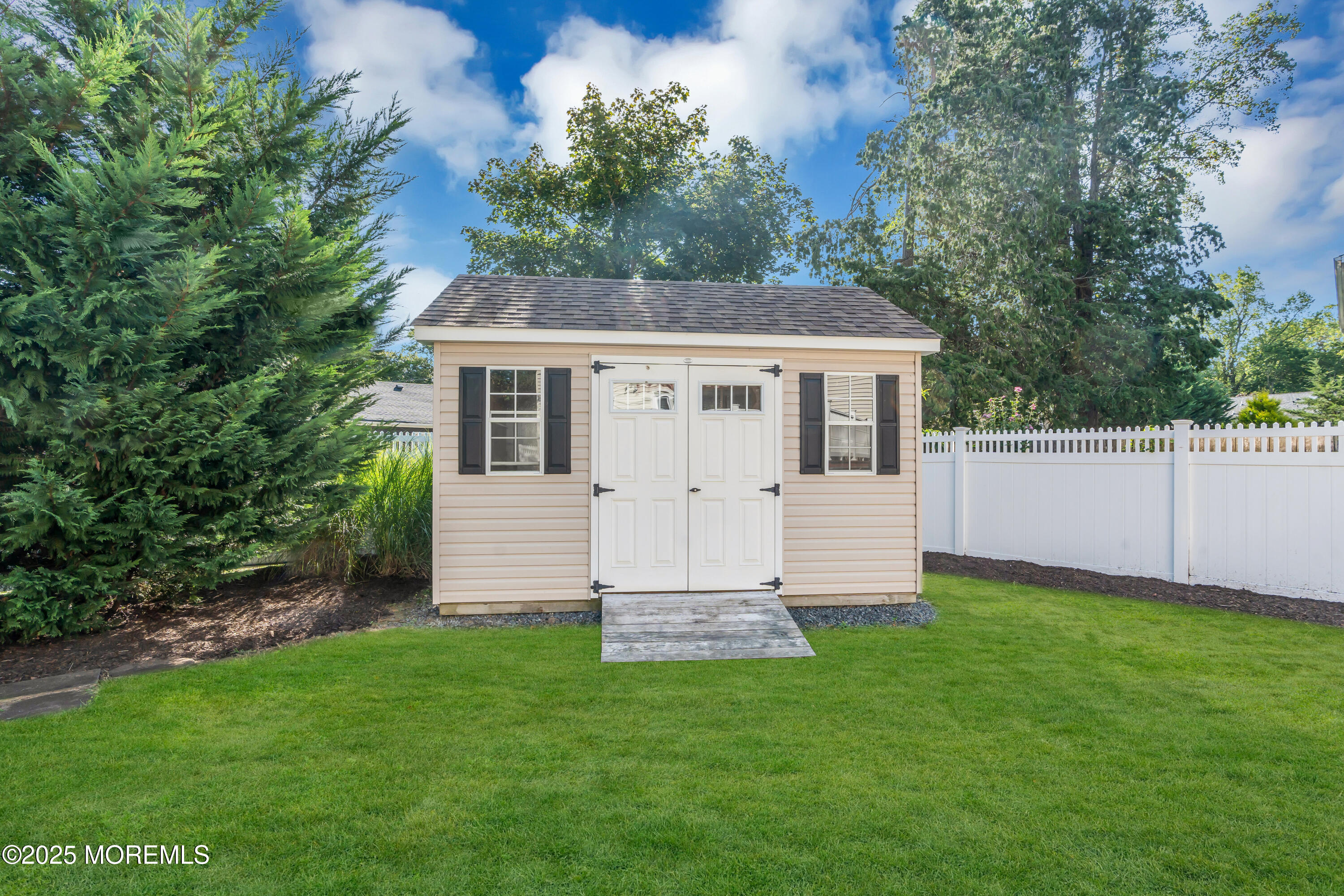 818 Arthur Drive Red Bank NJ 07701