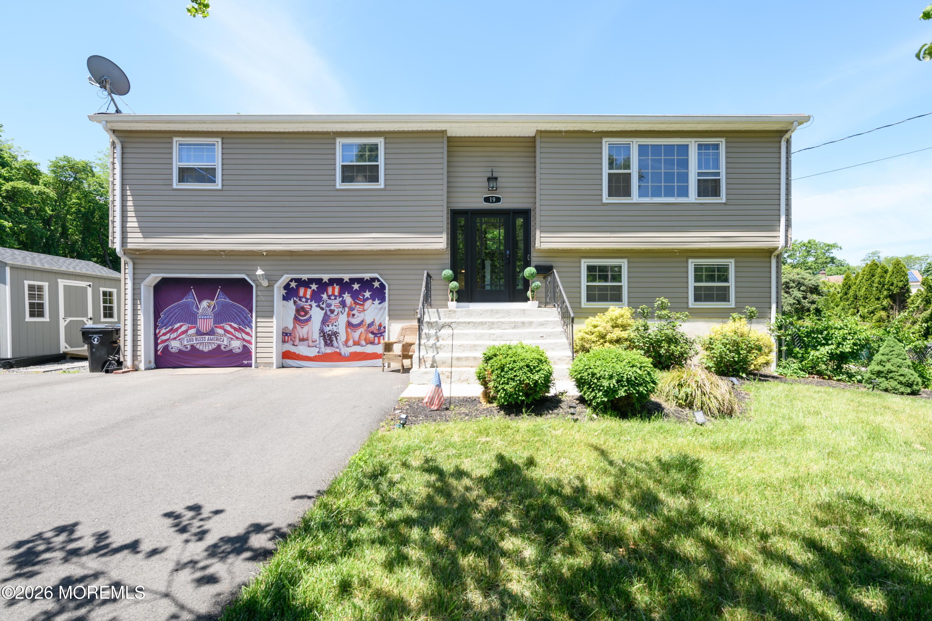 19 Kelvin Avenue Leonardo NJ 07737