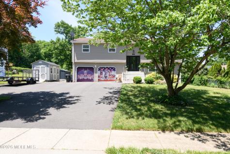 19 Kelvin Avenue Leonardo NJ 07737