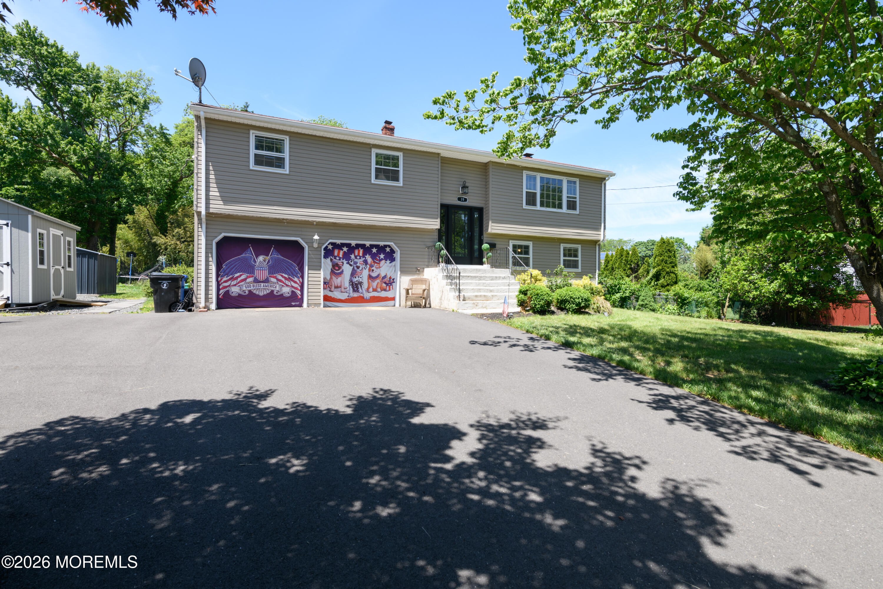 19 Kelvin Avenue Leonardo NJ 07737