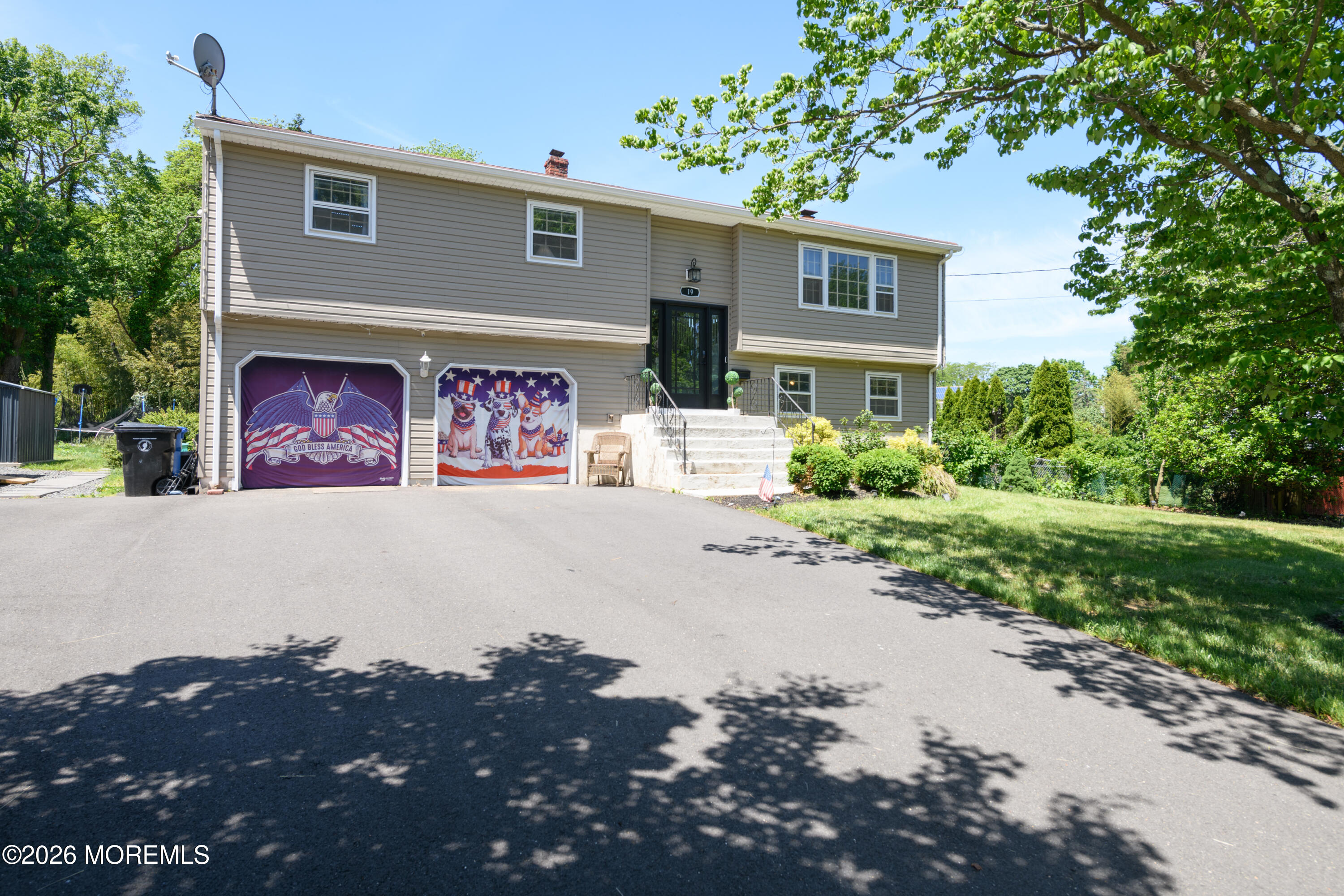 19 Kelvin Avenue Leonardo NJ 07737