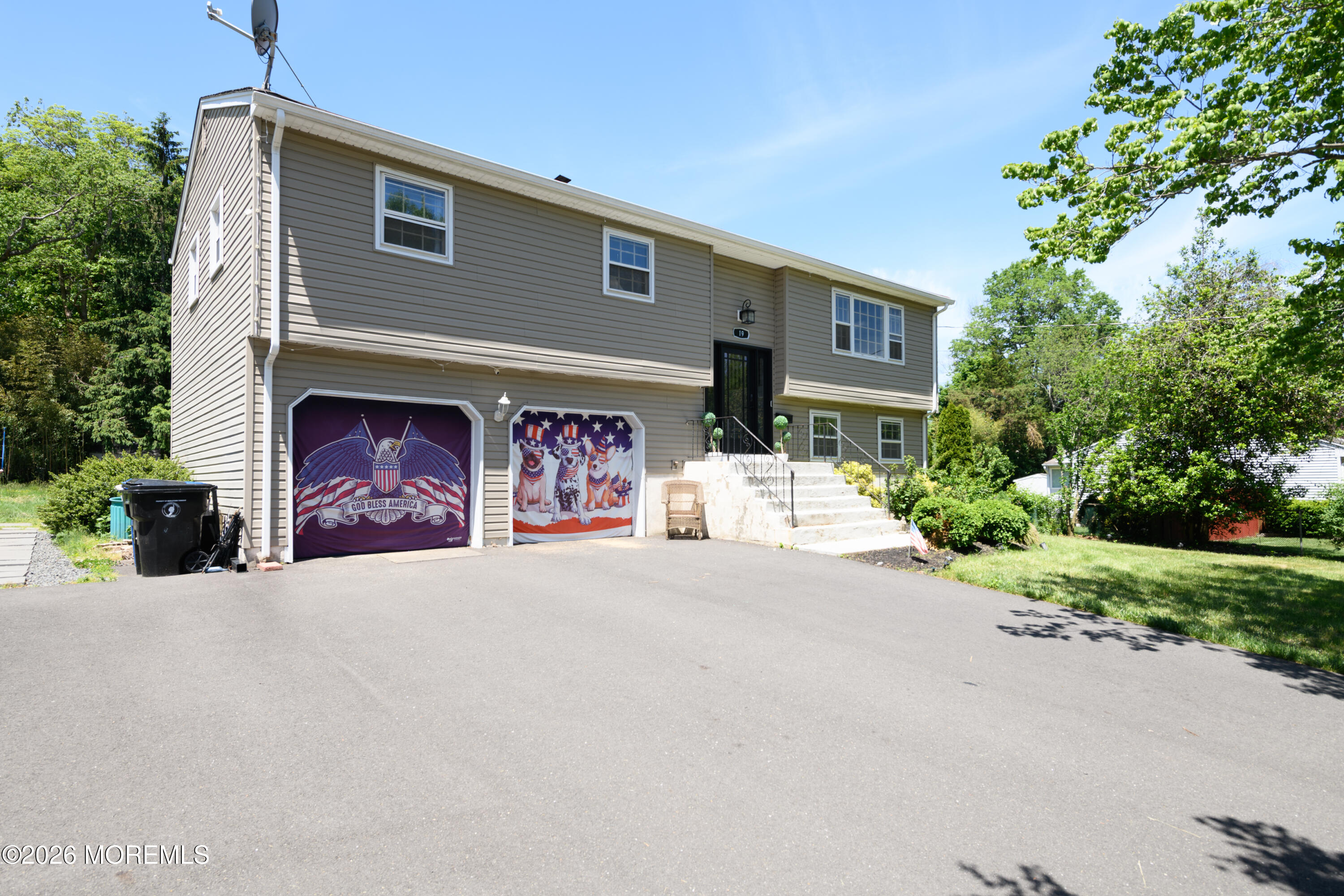 19 Kelvin Avenue Leonardo NJ 07737