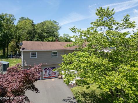 19 Kelvin Avenue Leonardo NJ 07737