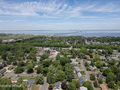 19 Kelvin Avenue Leonardo NJ 07737