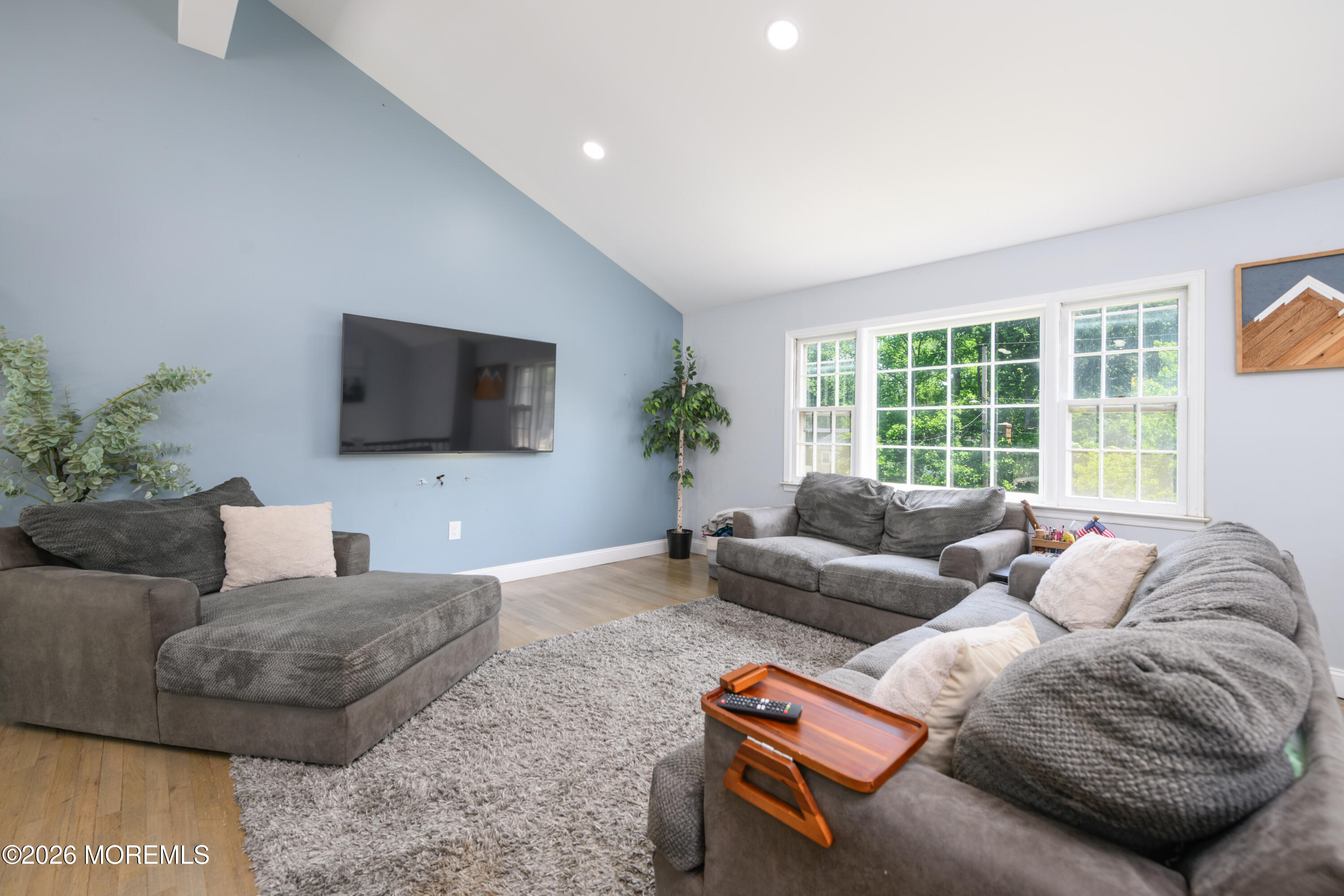 19 Kelvin Avenue Leonardo NJ 07737