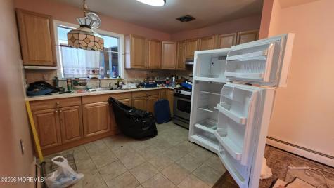 3 Newport Place Toms River NJ 08753