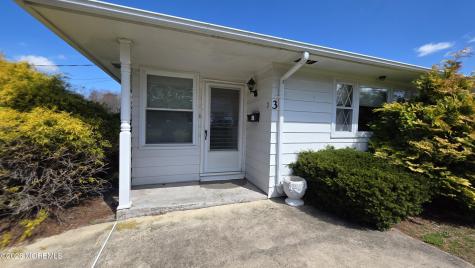 3 Newport Place Toms River NJ 08753