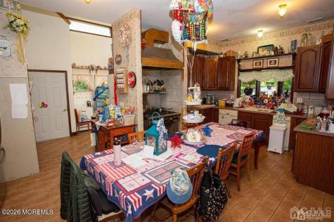 219 Johnson Lane Parlin NJ 08859