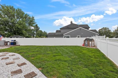 86 Colonial Drive Tinton Falls NJ 07712