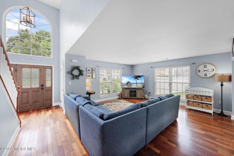 86 Colonial Drive Tinton Falls NJ 07712