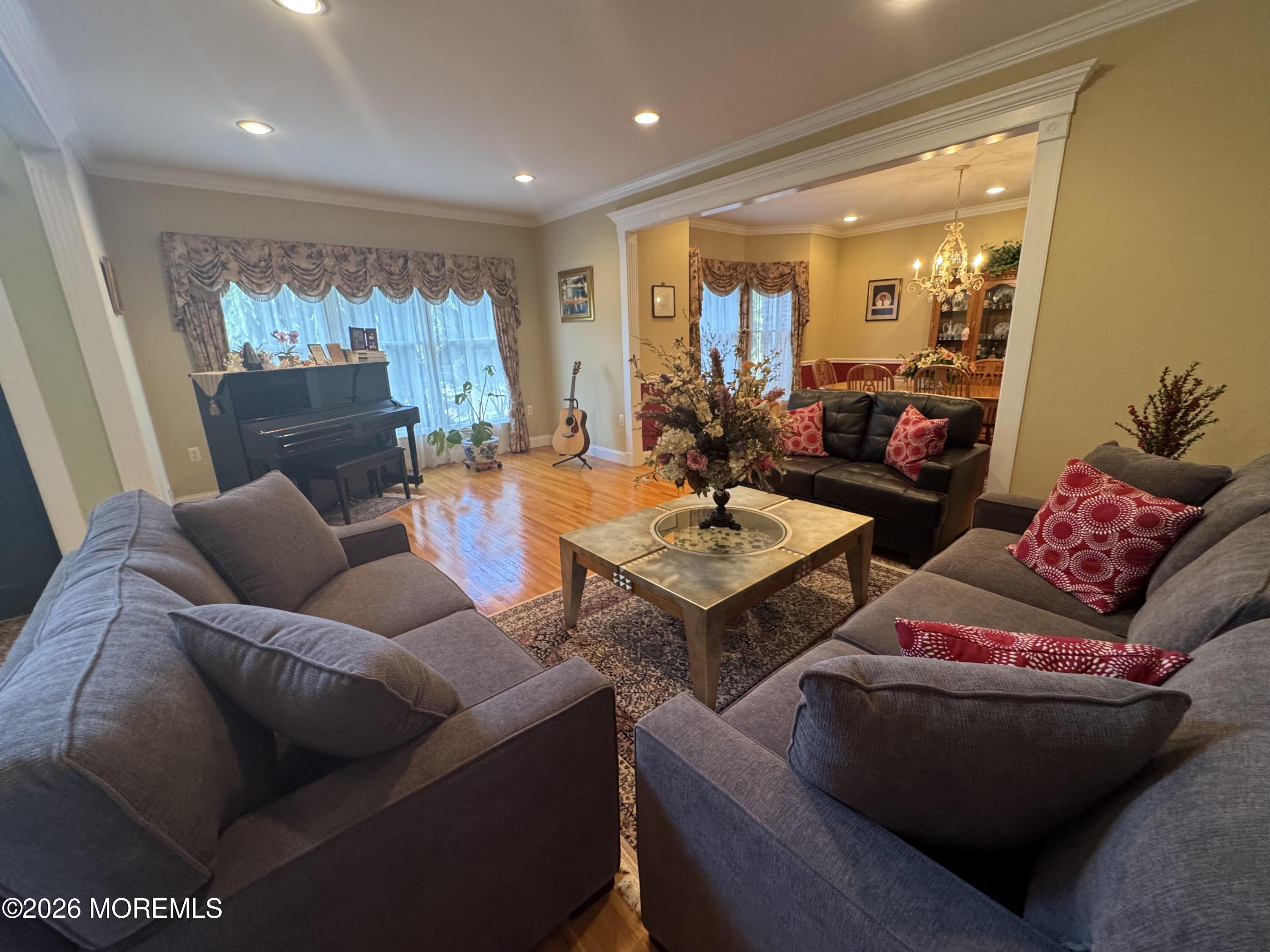 8 Bunting Terrace Morganville NJ 07751