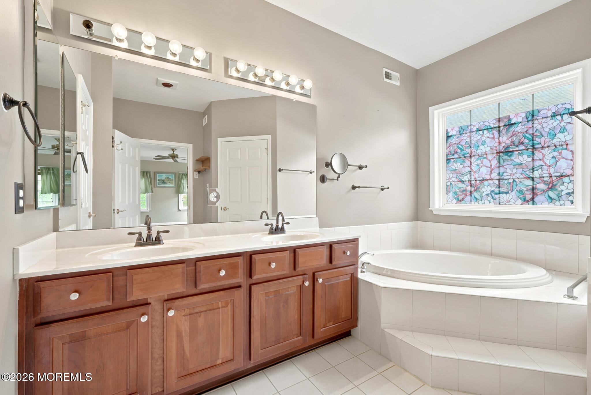 124 Eleanor Road Manchester NJ 08759